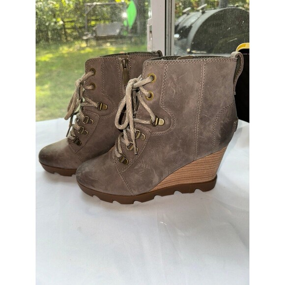 Sorel Joan uptown waterproof wedge lace bootie size 7.5 - Picture 3 of 10